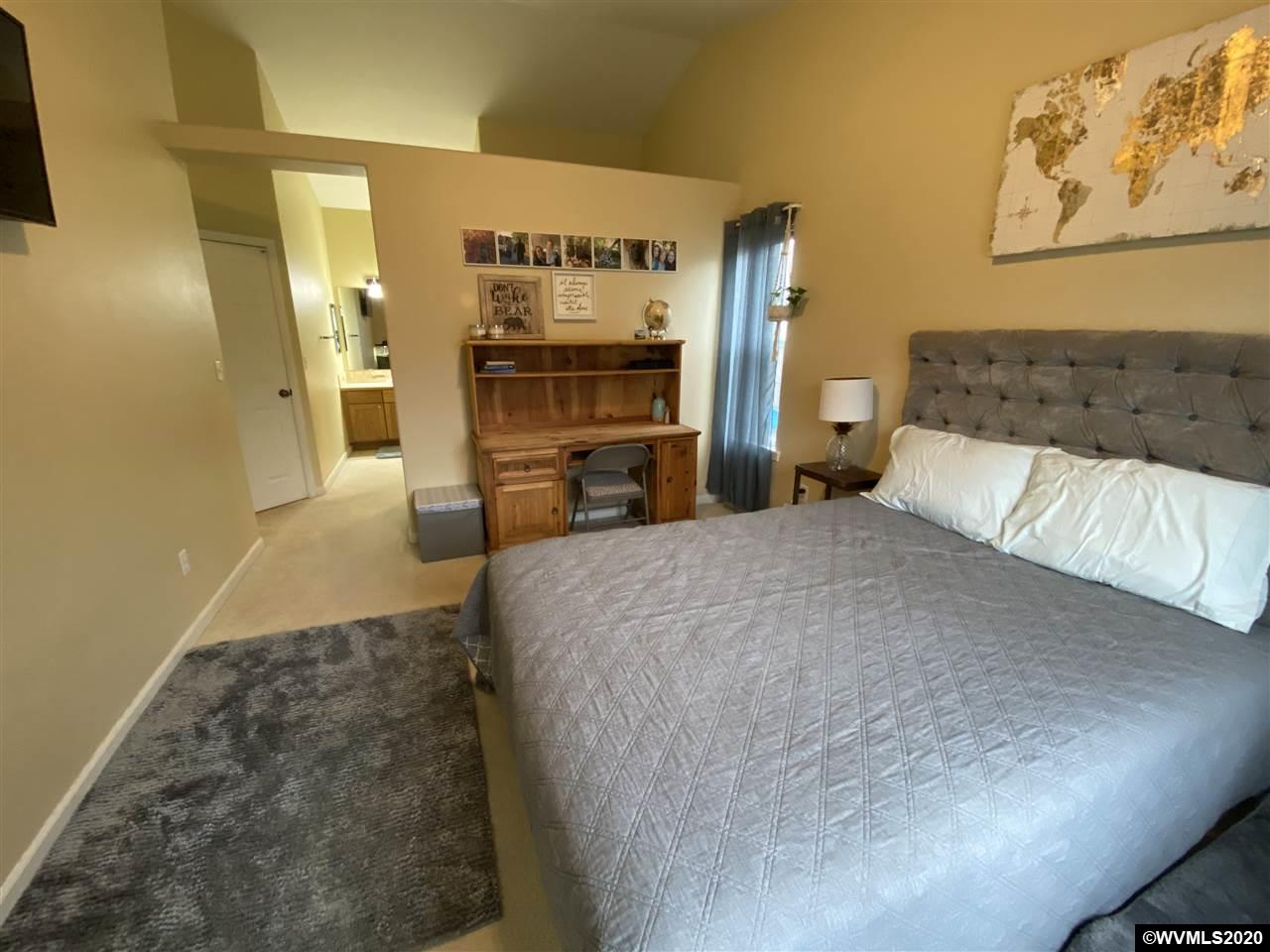 1681 Southwest Elk Circle, Unit CL Albany, OR 97321 - Photo 14 of 29 Gallery Image 14