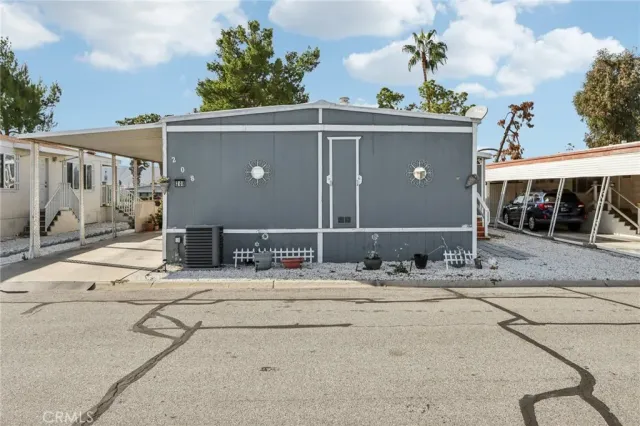 $139,000 | 5001 West Florida Avenue, Unit 208, Hemet, CA 92543