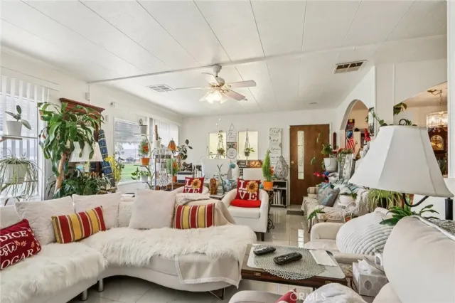 $139,000 | 5001 West Florida Avenue, Unit 208, Hemet, CA 92543