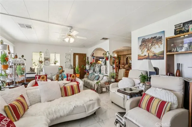 $139,000 | 5001 West Florida Avenue, Unit 208, Hemet, CA 92543