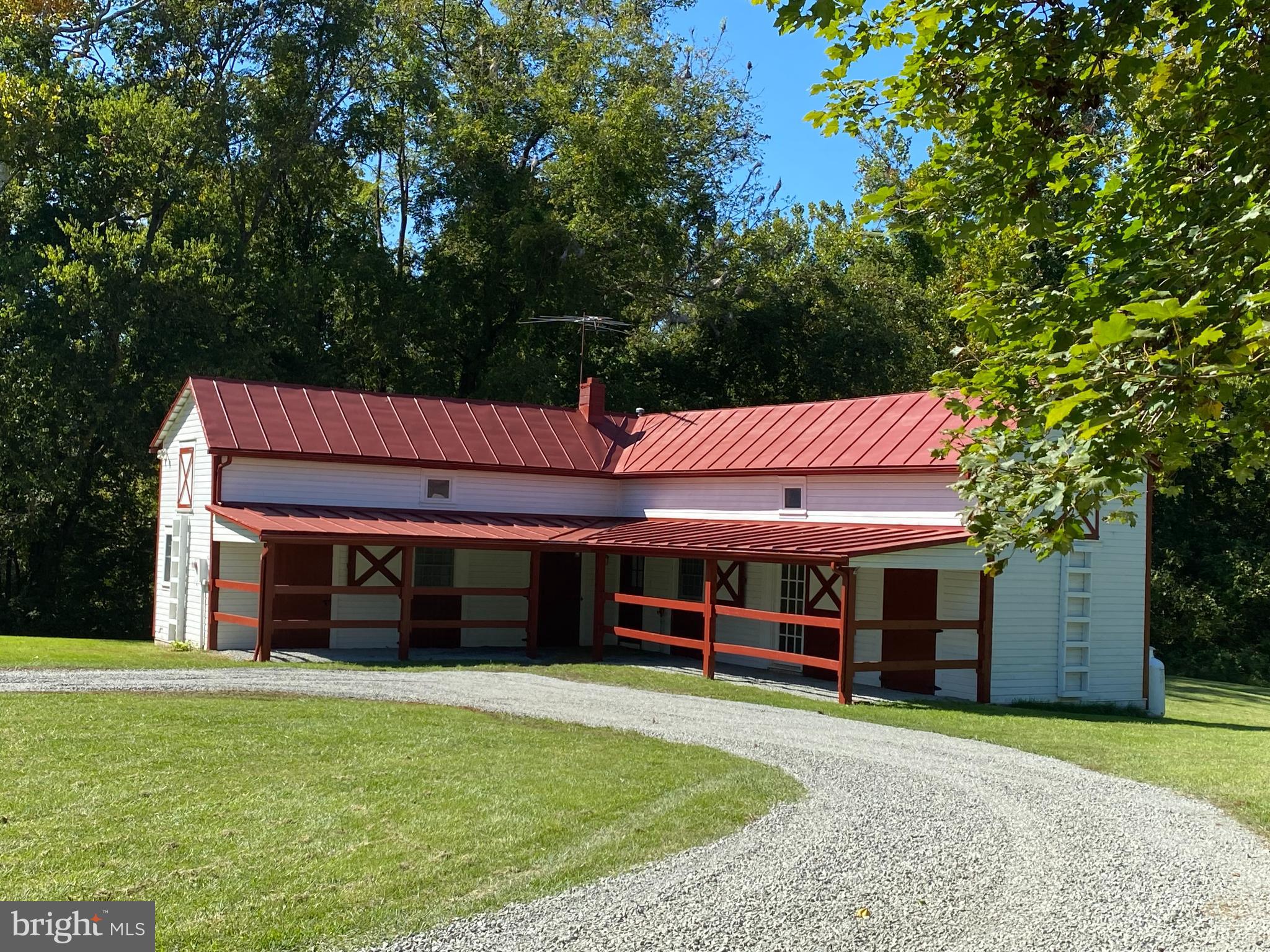 8546 Springs Road Warrenton, VA 20186 - Photo 33 of 36 Gallery Image 33