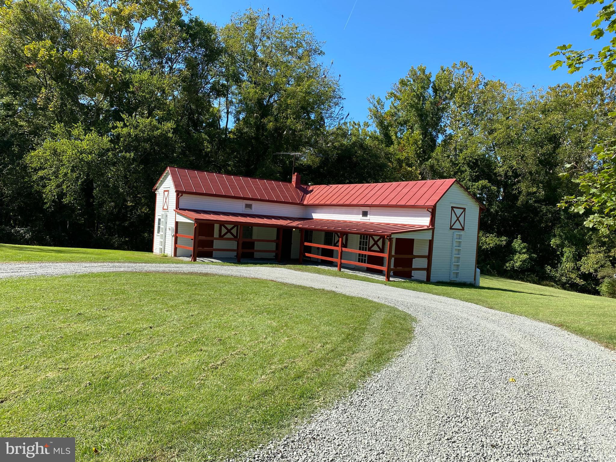 8546 Springs Road Warrenton, VA 20186 - Photo 35 of 36 Gallery Image 35