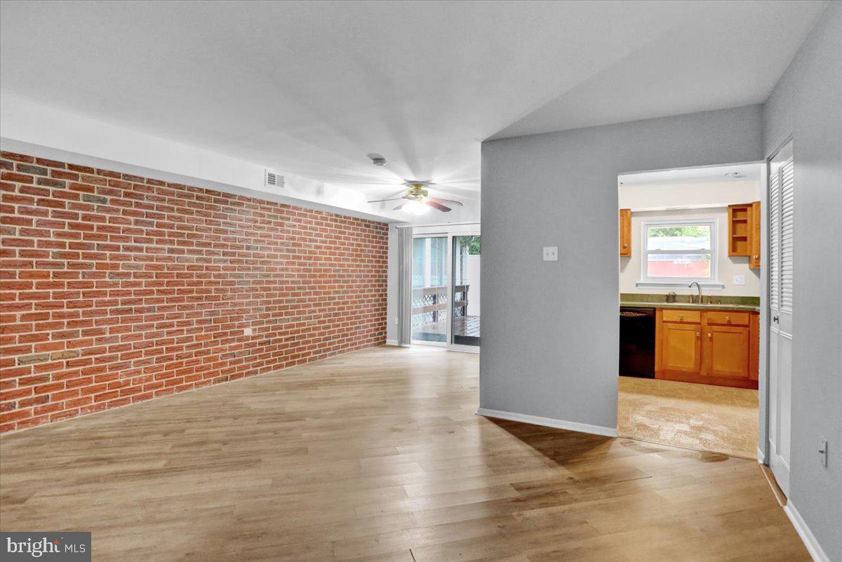 826 Rabbit Lane Reading, PA 19606 - Photo 1 of 24 Gallery Image 1