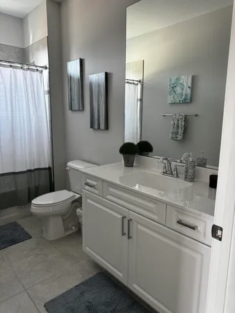 $2,900 | 6008 Bella Rosa Lane, Vero Beach, FL 32966