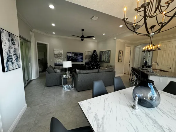 $2,900 | 6008 Bella Rosa Lane, Vero Beach, FL 32966