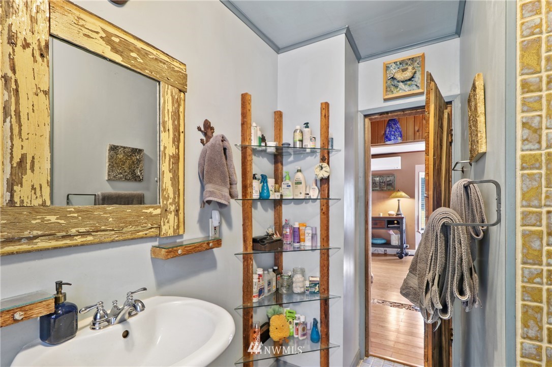 7010 Churchill Road Southeast Tenino, WA 98589 - Photo 16 of 37 Gallery Image 16