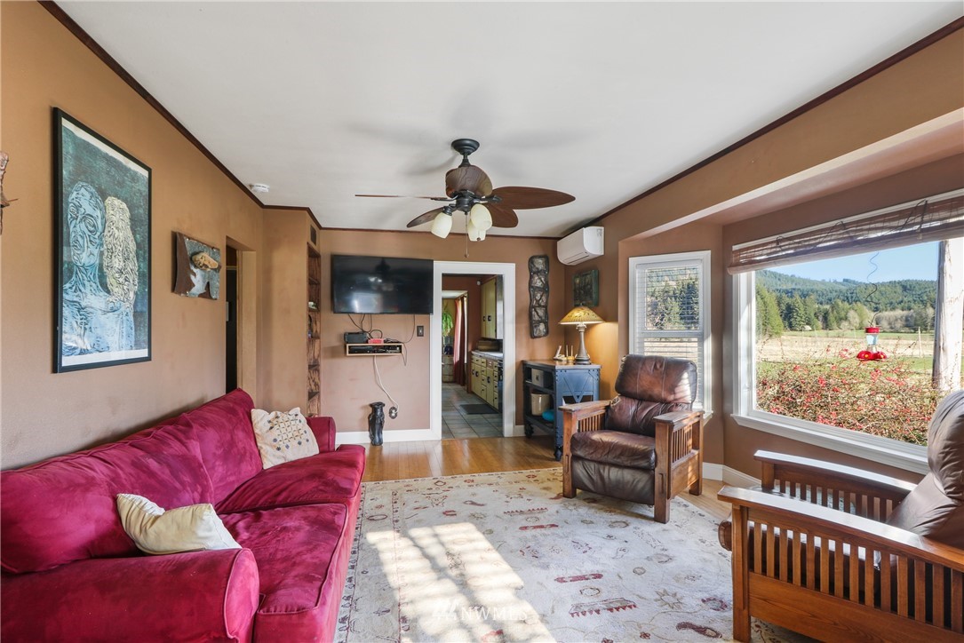 7010 Churchill Road Southeast Tenino, WA 98589 - Photo 5 of 37 Gallery Image 5