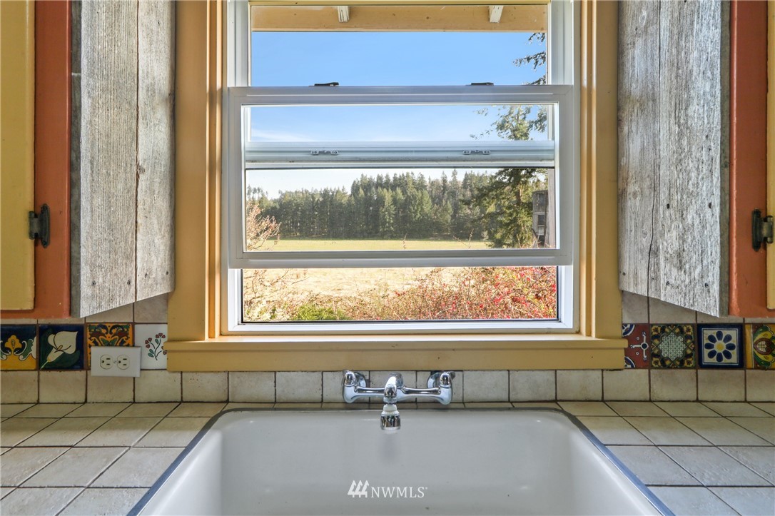 7010 Churchill Road Southeast Tenino, WA 98589 - Photo 10 of 37 Gallery Image 10