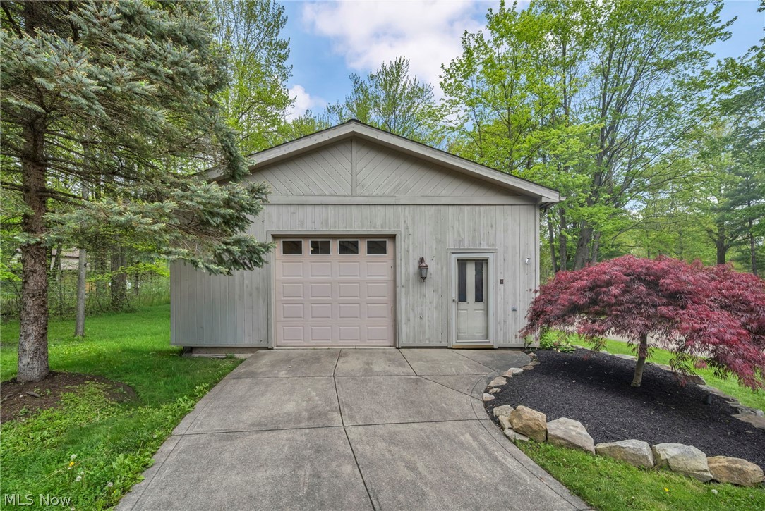 5168 Townsend Road Richfield, OH 44286 - Photo 6 of 50 Front of outbuilding