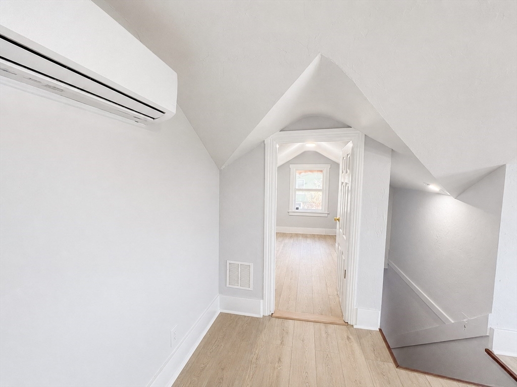 9 Winthrop Street Worcester, MA 01604 - Photo 20 of 20