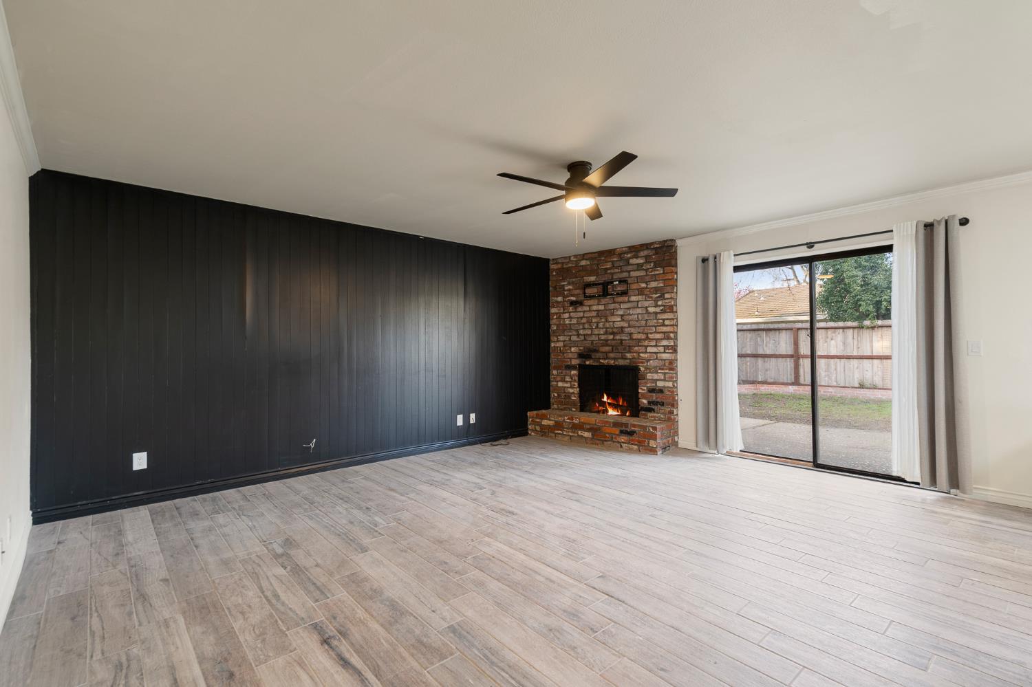 1009 Springoak Way Stockton, CA 95209 - Photo 12 of 43