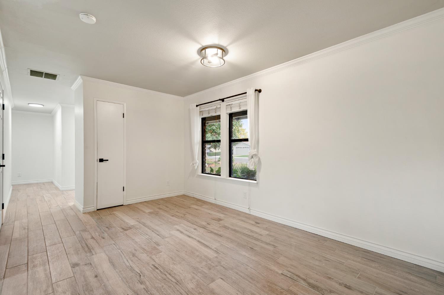 1009 Springoak Way Stockton, CA 95209 - Photo 20 of 43