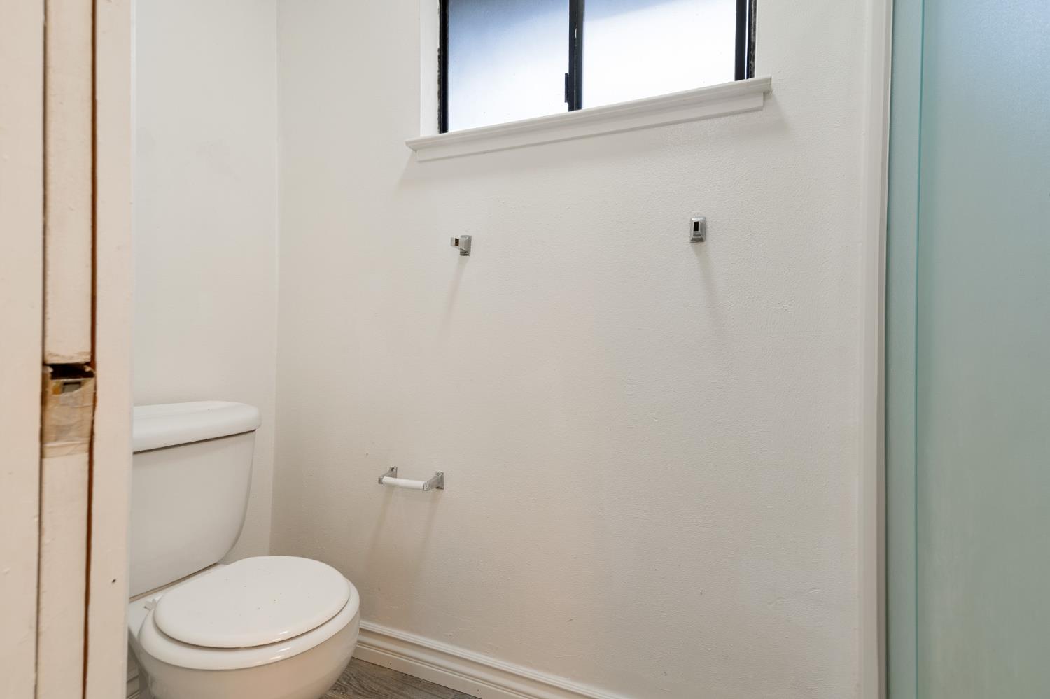 1009 Springoak Way Stockton, CA 95209 - Photo 29 of 43