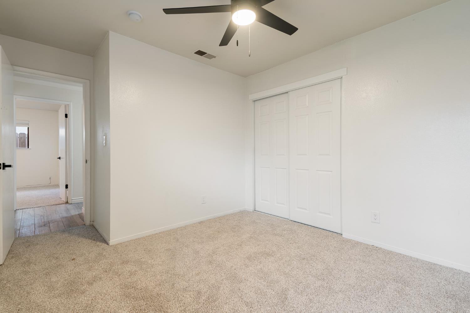 1009 Springoak Way Stockton, CA 95209 - Photo 30 of 43