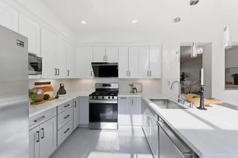 $1,398,000 | 509 Porpoise Bay Terrace, Unit C, Sunnyvale, CA 94089