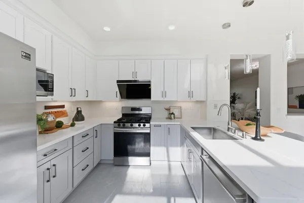 $1,398,000 | 509 Porpoise Bay Terrace, Unit C, Sunnyvale, CA 94089