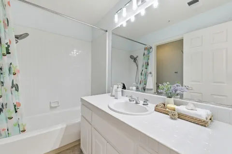 $1,398,000 | 509 Porpoise Bay Terrace, Unit C, Sunnyvale, CA 94089