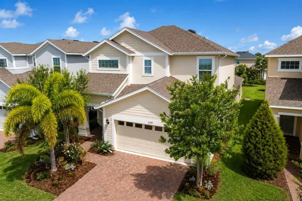 $440,000 | 6118 Voyagers Place, Apollo Beach, FL 33572