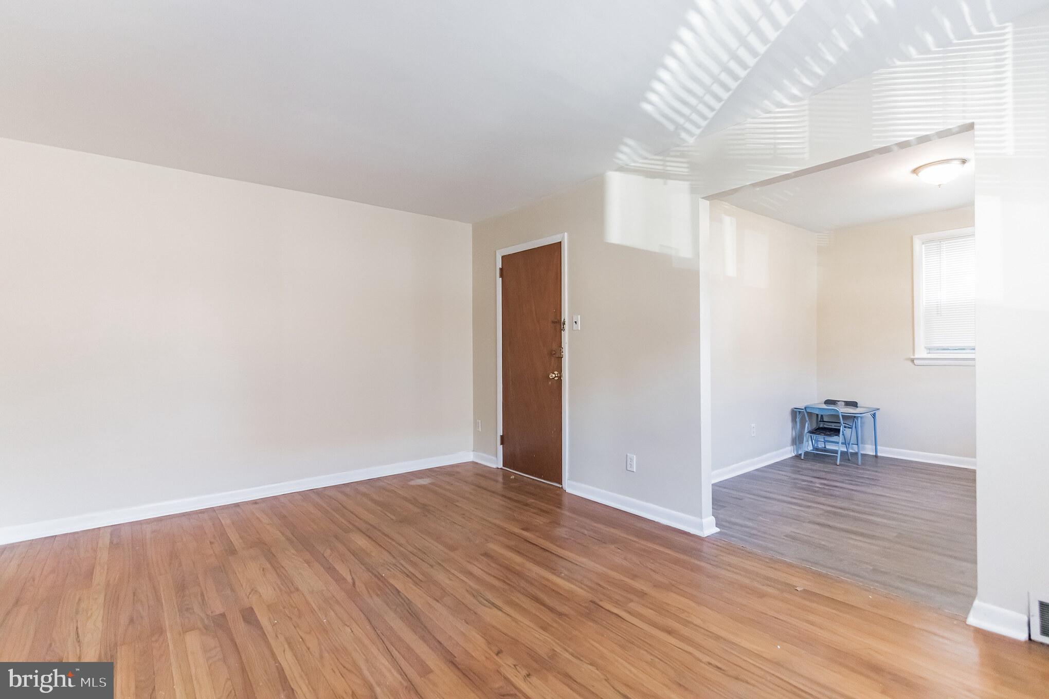 3819 Garrett Road Drexel Hill, PA 19026 - Photo 13 of 30 Unit 1 Living Room/Kitchen