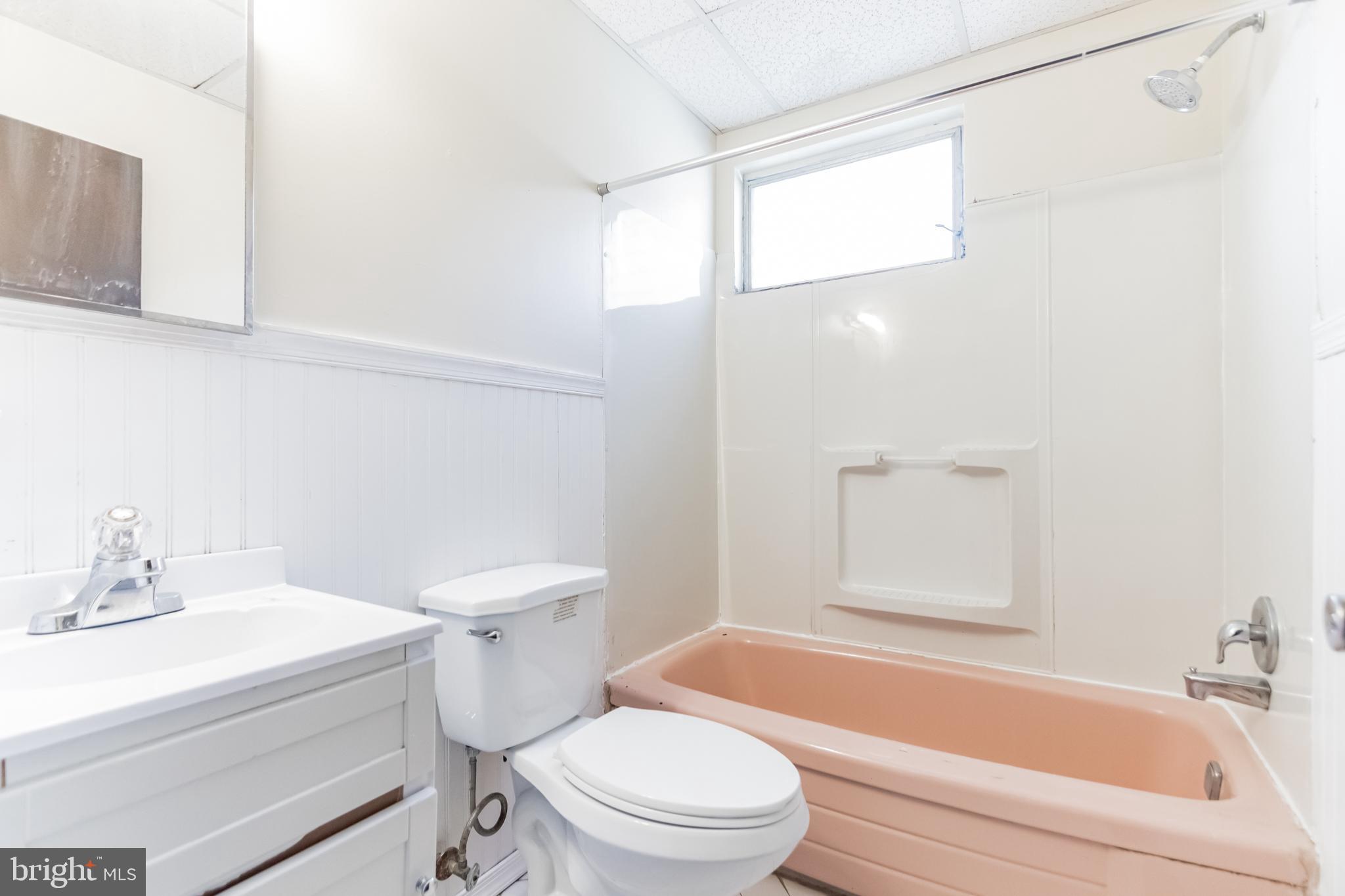 3819 Garrett Road Drexel Hill, PA 19026 - Photo 16 of 30 Unit 1 Bathroom