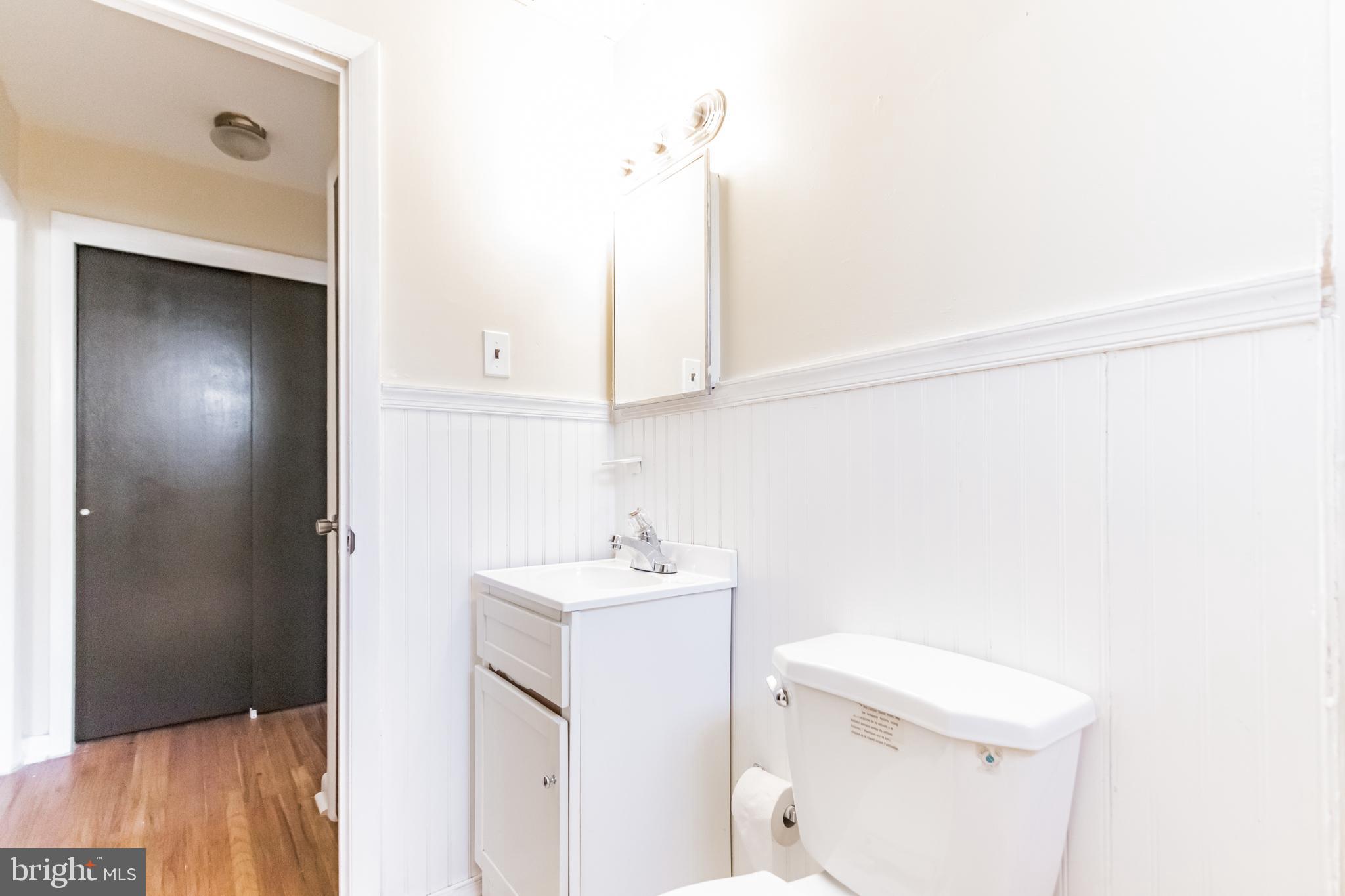 3819 Garrett Road Drexel Hill, PA 19026 - Photo 17 of 30 Unit 1 Bathroom