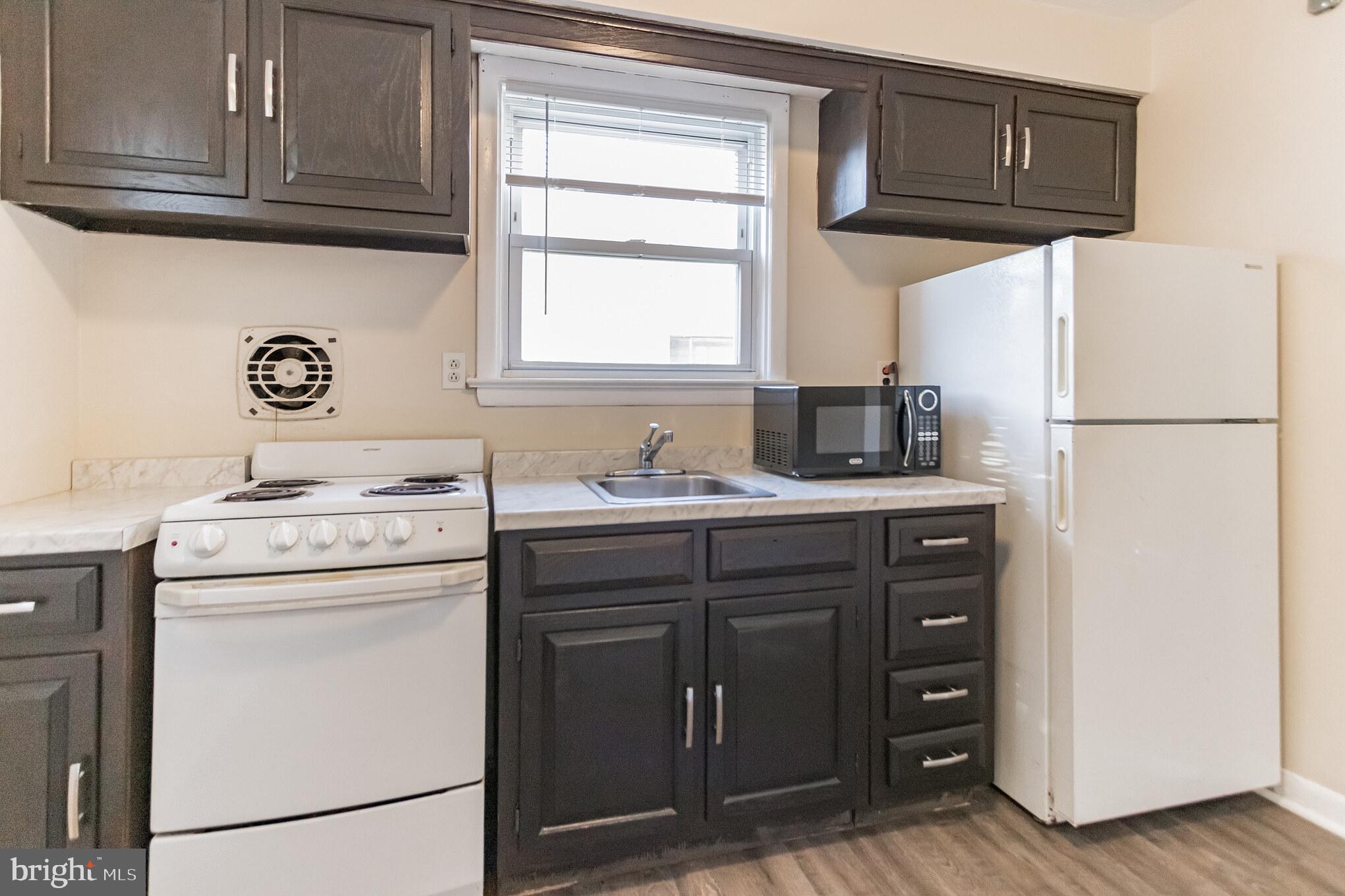 3819 Garrett Road Drexel Hill, PA 19026 - Photo 8 of 30 Unit 1 Kitchen
