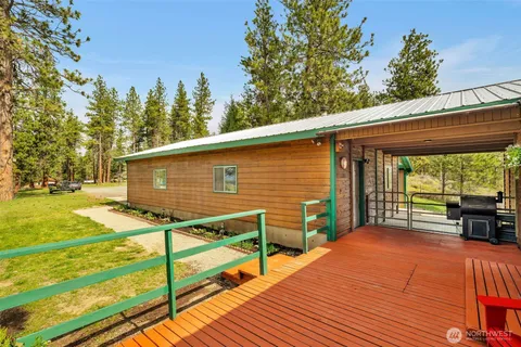 $695,000 | 200 Teanaway Ridge Way, Cle Elum, WA 98922