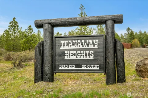 $695,000 | 200 Teanaway Ridge Way, Cle Elum, WA 98922
