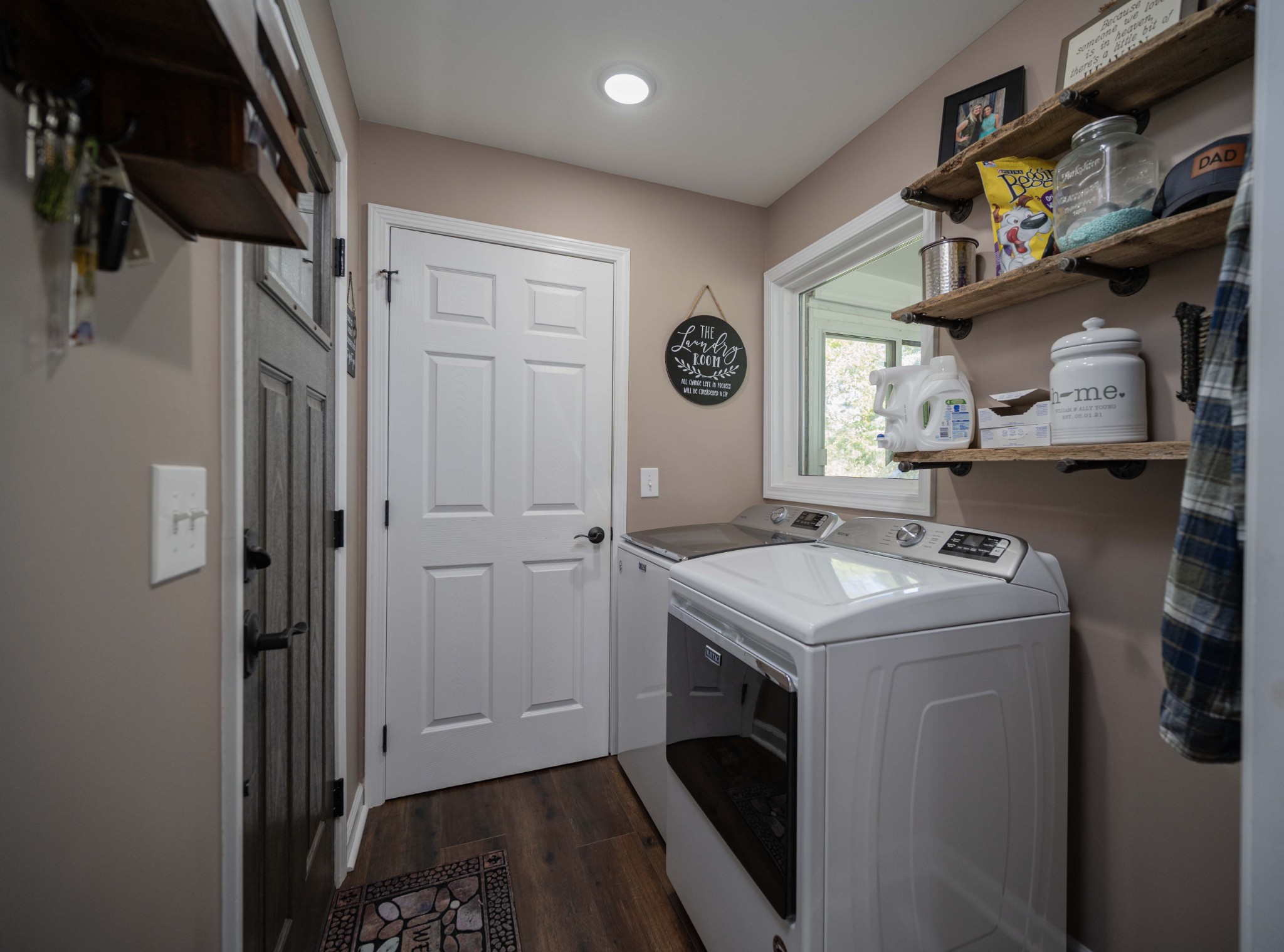 49 Bush Road Bradyville, TN 37026 - Photo 18 of 38 a utility room with dryer and washer