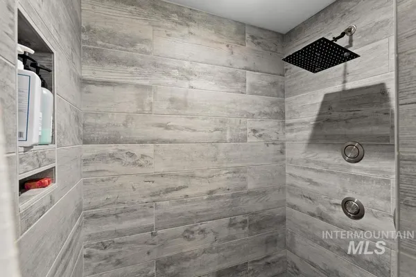 $635,000 | 18280 North Tulip Avenue, Nampa, ID 83687