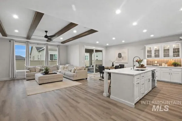 $635,000 | 18280 North Tulip Avenue, Nampa, ID 83687