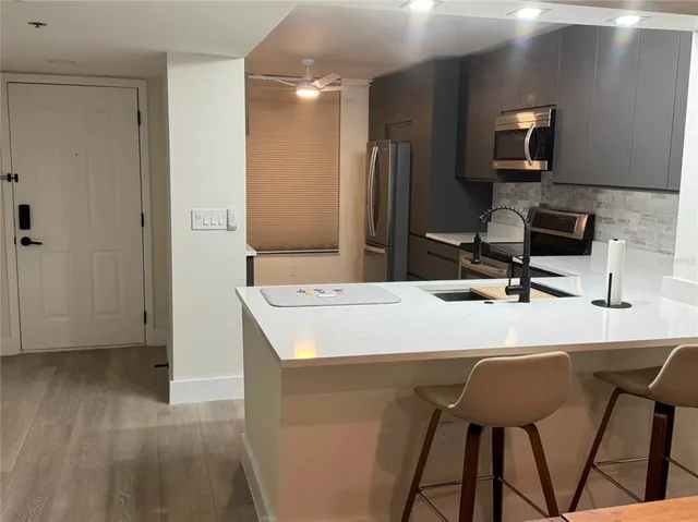 $2,000 | 4460 Fairways Boulevard, Unit 304, Bradenton, FL 34209