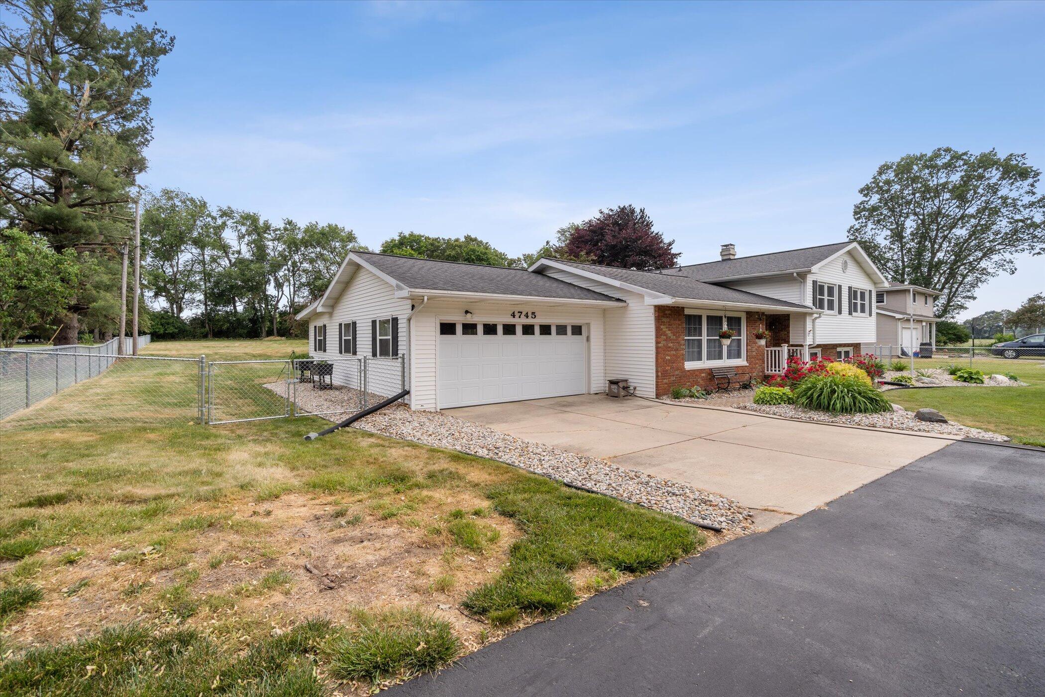 4745 Horton Road Jackson, MI 49201 - Photo 2 of 70 02-4745-Horton-Rd-Jackson-MI-49201-Windo