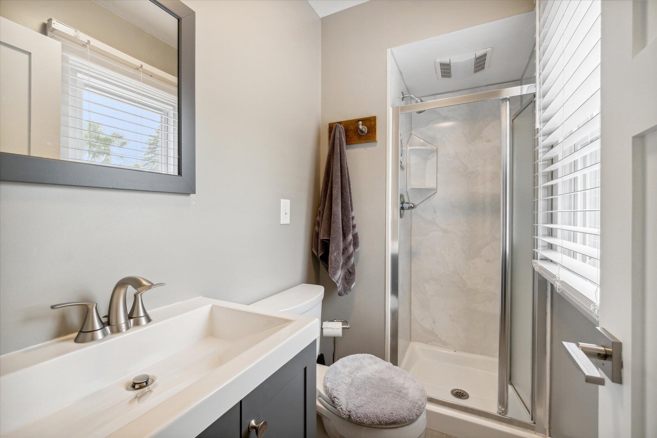 4745 Horton Road Jackson, MI 49201 - Photo 31 of 70 31-4745-Horton-Rd-Jackson-MI-49201-Windo