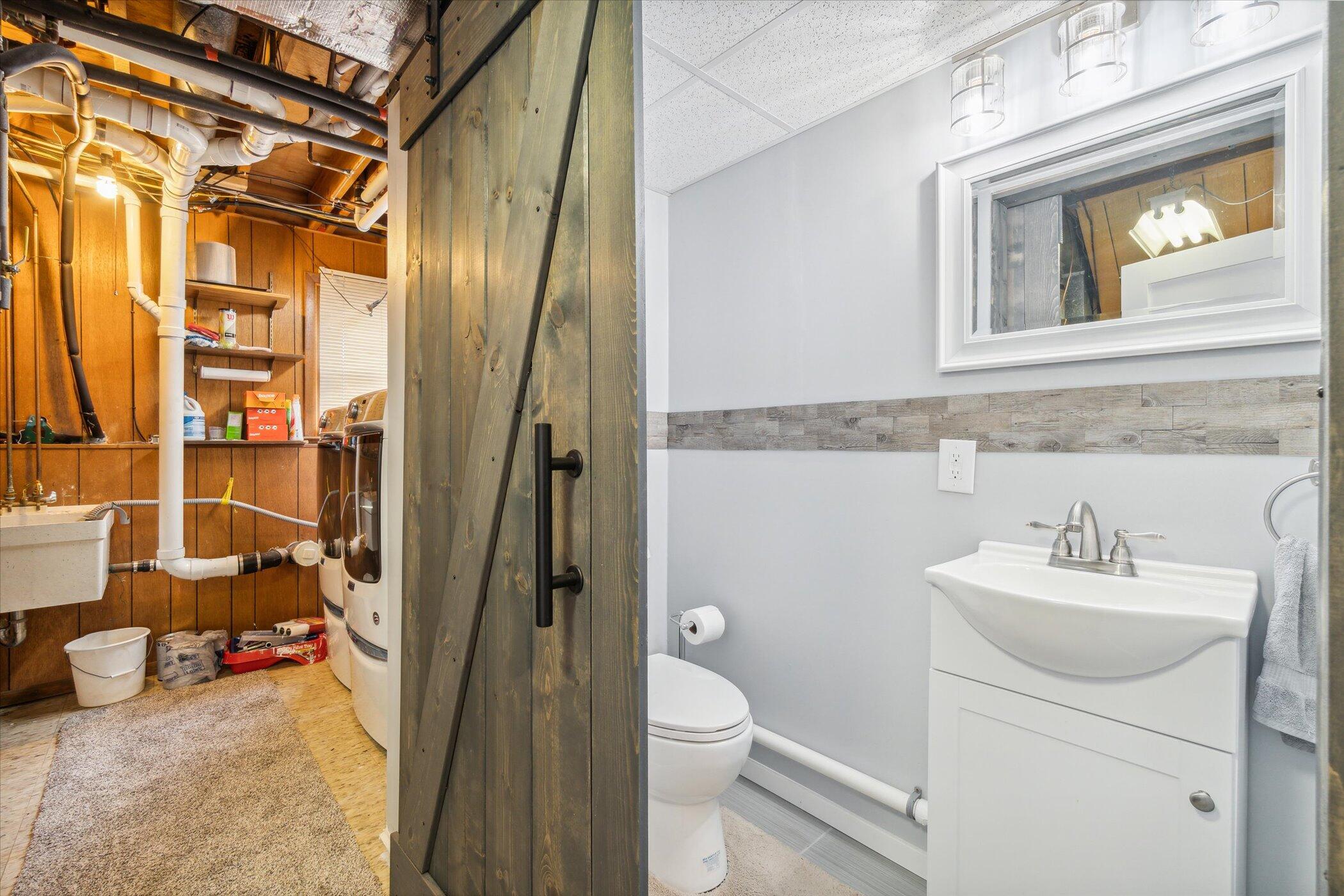4745 Horton Road Jackson, MI 49201 - Photo 44 of 70 44-4745-Horton-Rd-Jackson-MI-49201-Windo