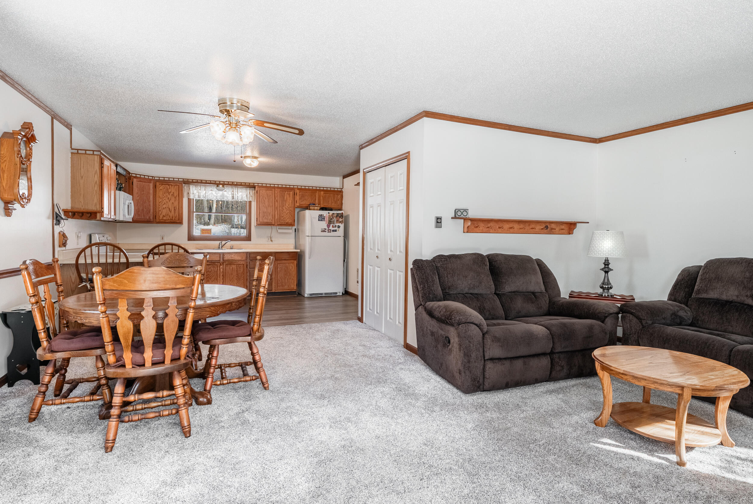 2675 West Lily Lake Road Harrison, MI 48625 - Photo 12 of 41 Living Room
