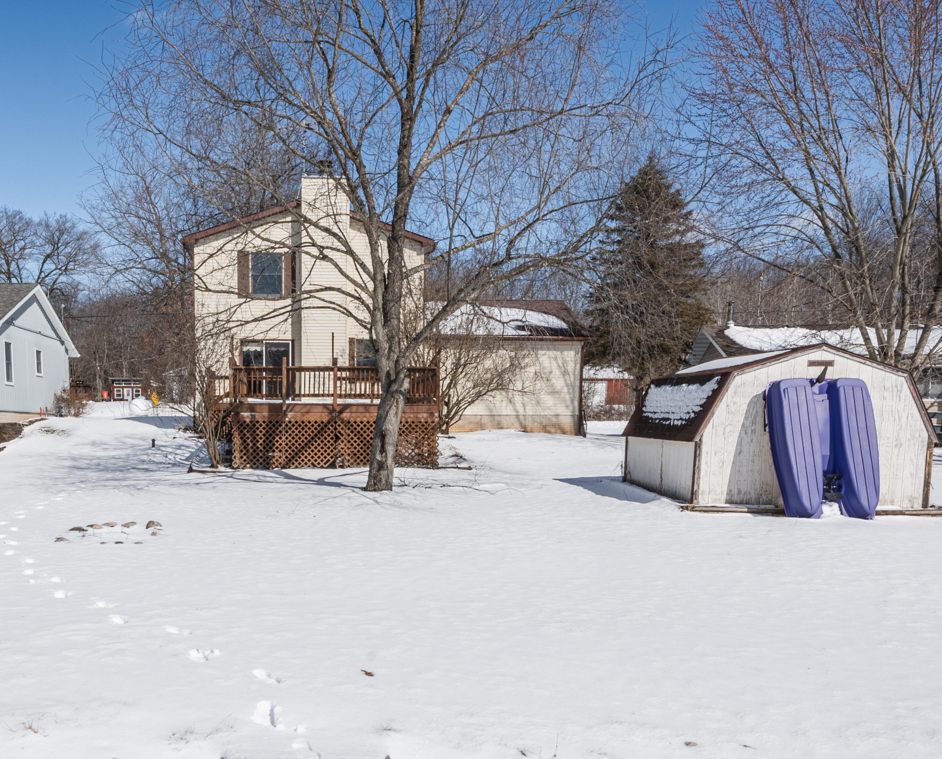 2675 West Lily Lake Road Harrison, MI 48625 - Photo 28 of 41 Back