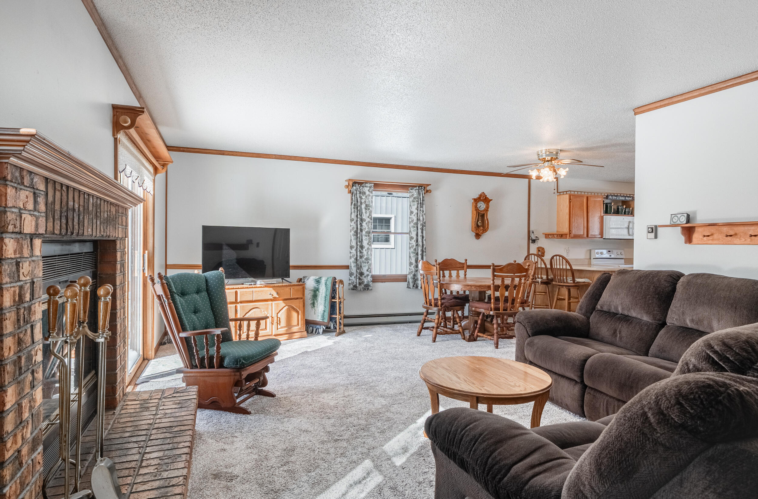 2675 West Lily Lake Road Harrison, MI 48625 - Photo 5 of 41 Living Room