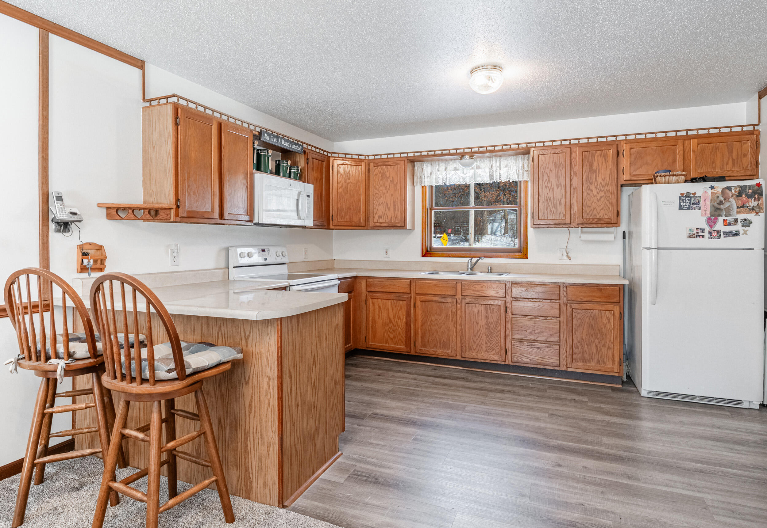 2675 West Lily Lake Road Harrison, MI 48625 - Photo 9 of 41 Kitchen
