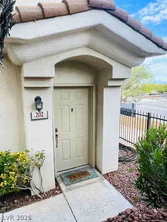$1,850 | 1320 Red Gable Lane, Unit 202, Las Vegas, NV 89144