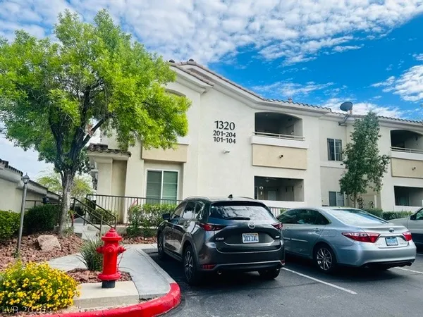 $1,850 | 1320 Red Gable Lane, Unit 202, Las Vegas, NV 89144