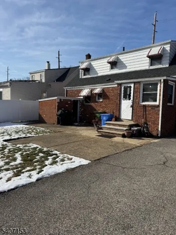$450,000 | 1632 Essex Avenue, Linden, NJ 07036