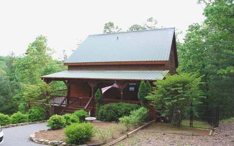 131 Brown Bear Path Blue Ridge, GA 30513 - Photo 1 of 1 Main View