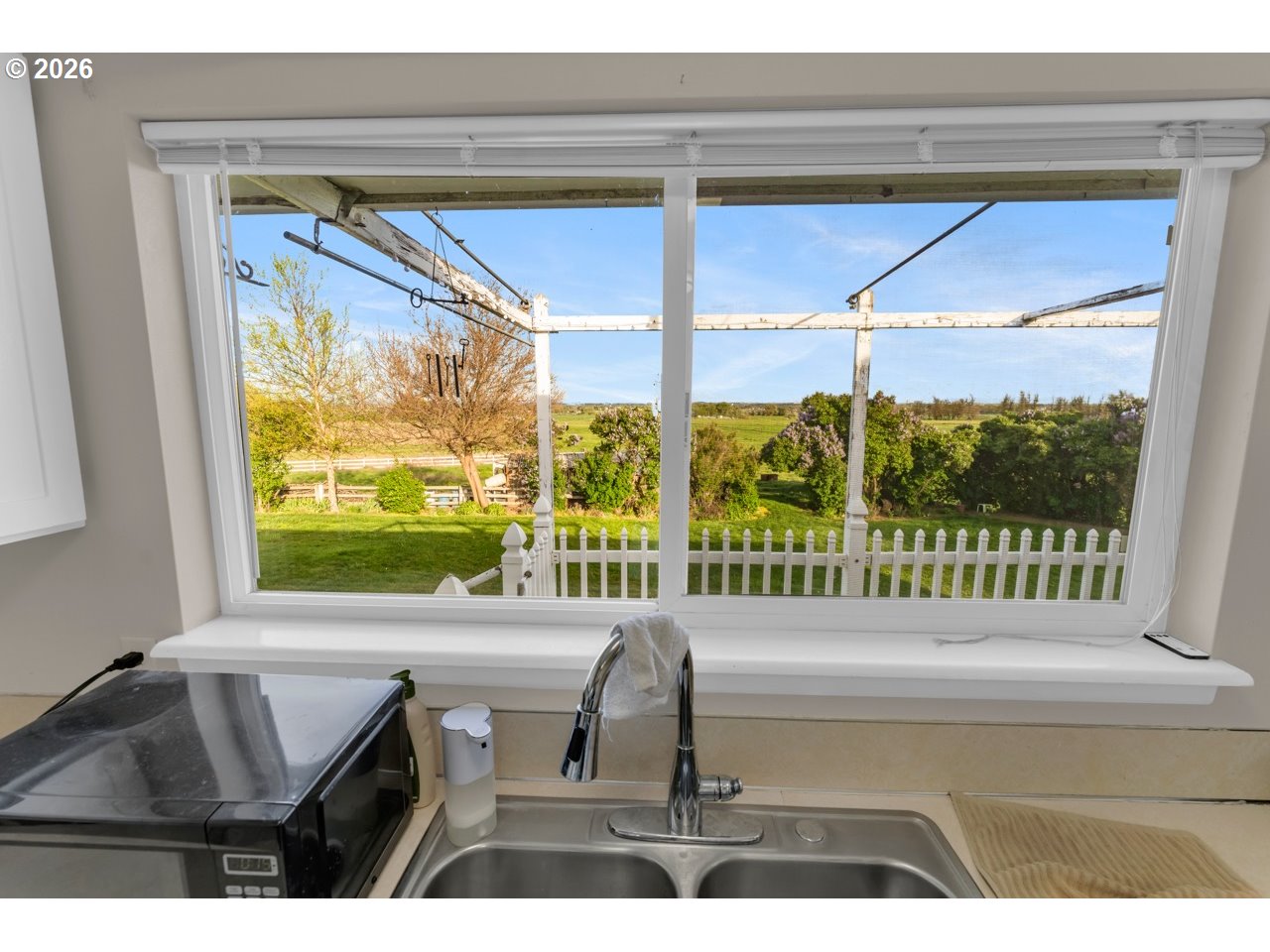 80279 Powerline Road Hermiston, OR 97838 - Photo 8 of 36