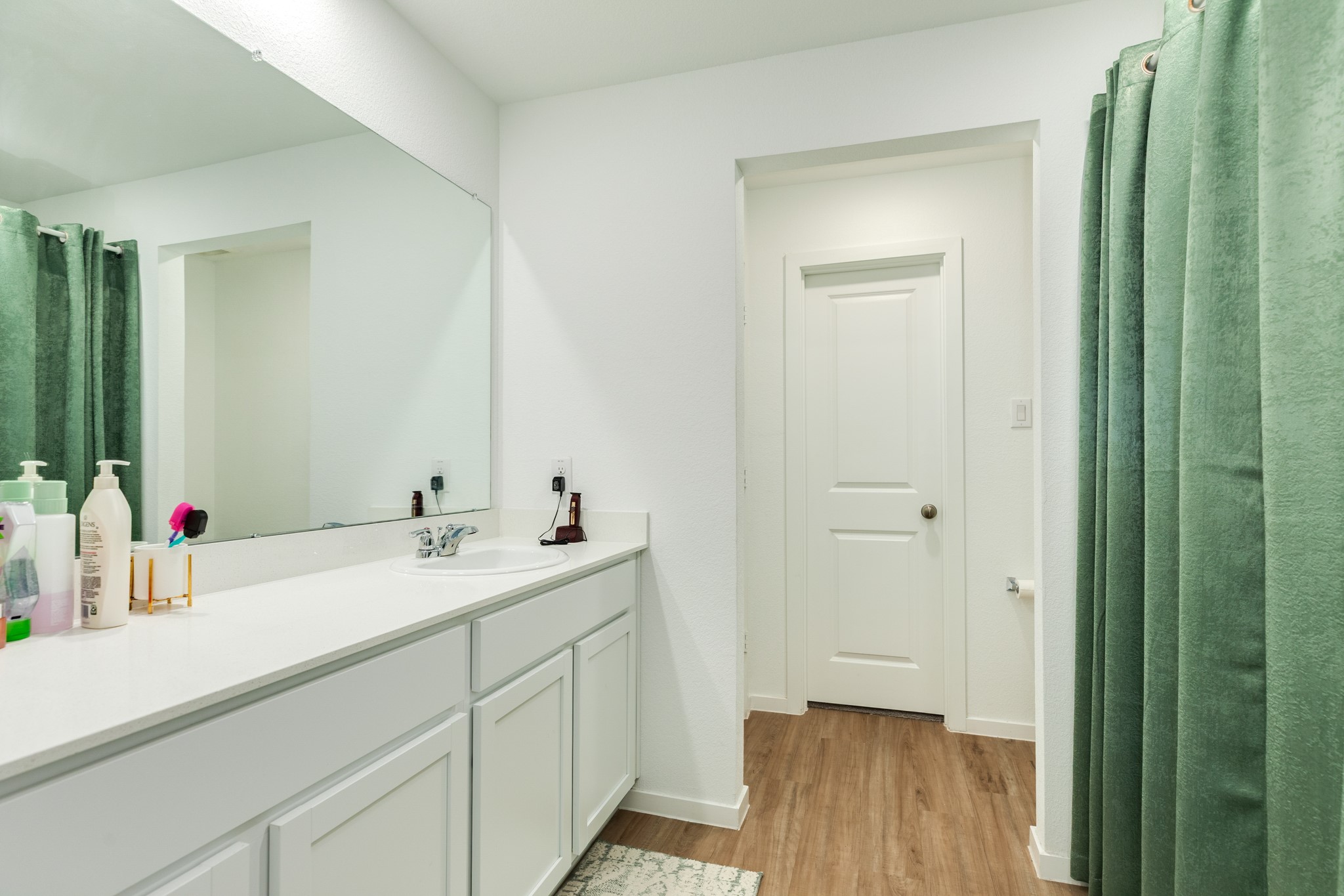 1523 Windrose Bend Angleton, TX 77515 - Photo 18 of 25