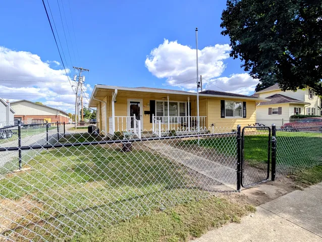 $224,900 | 207 South Pleasant Street, Edinburgh, IN 46124