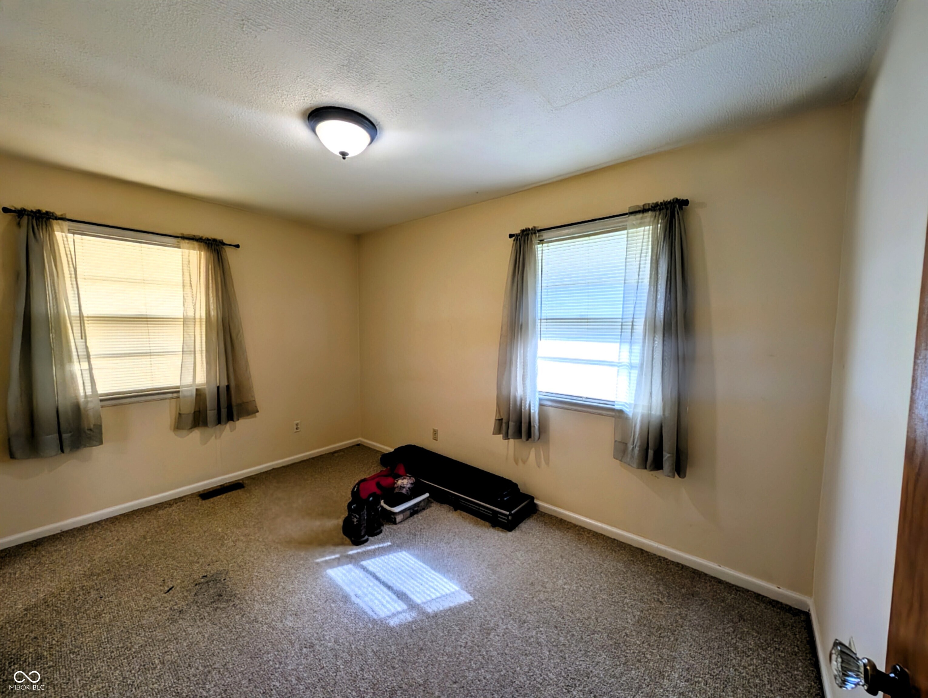 207 South Pleasant Street Edinburgh, IN 46124 - Photo 12 of 30