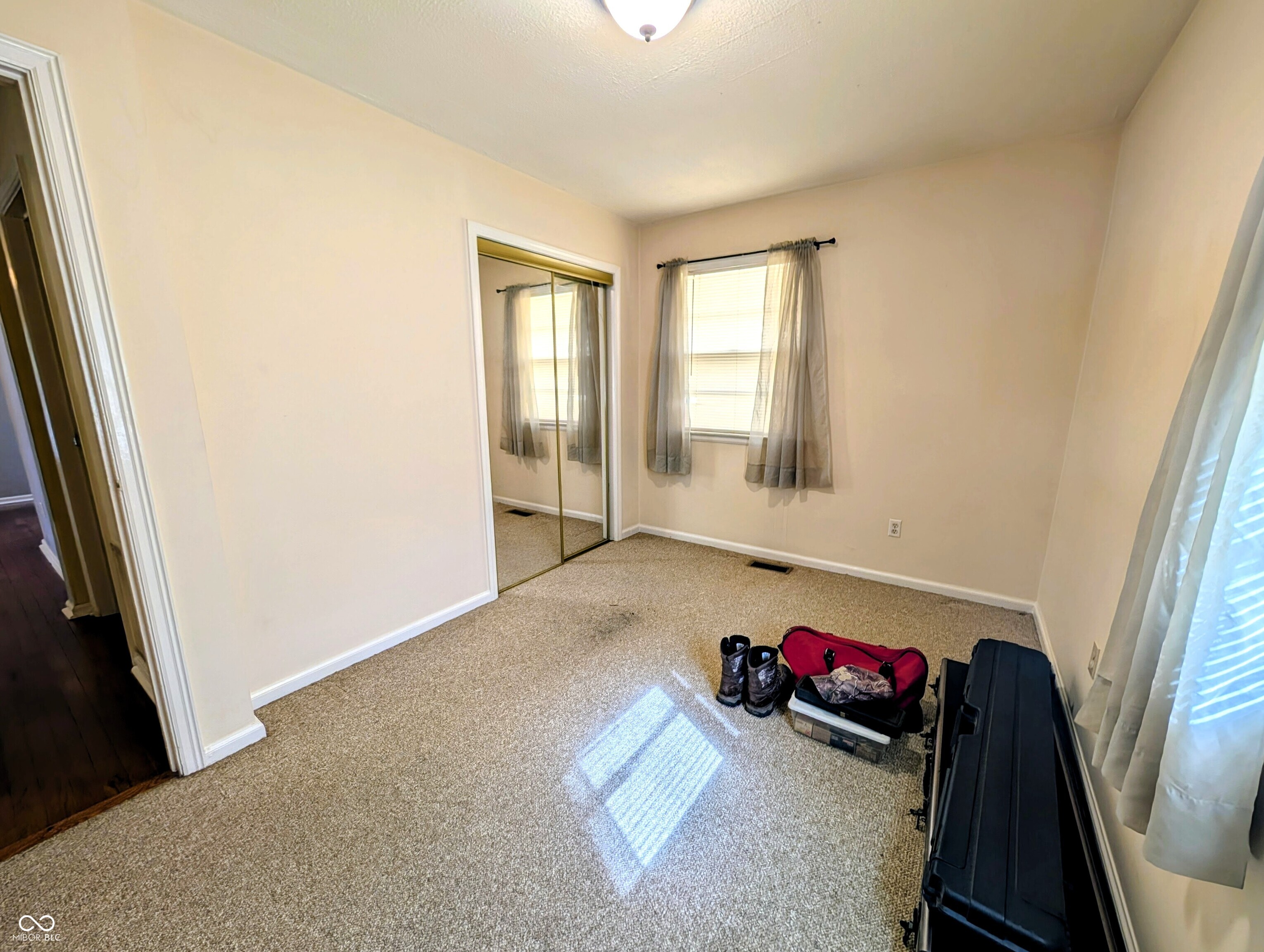 207 South Pleasant Street Edinburgh, IN 46124 - Photo 13 of 30