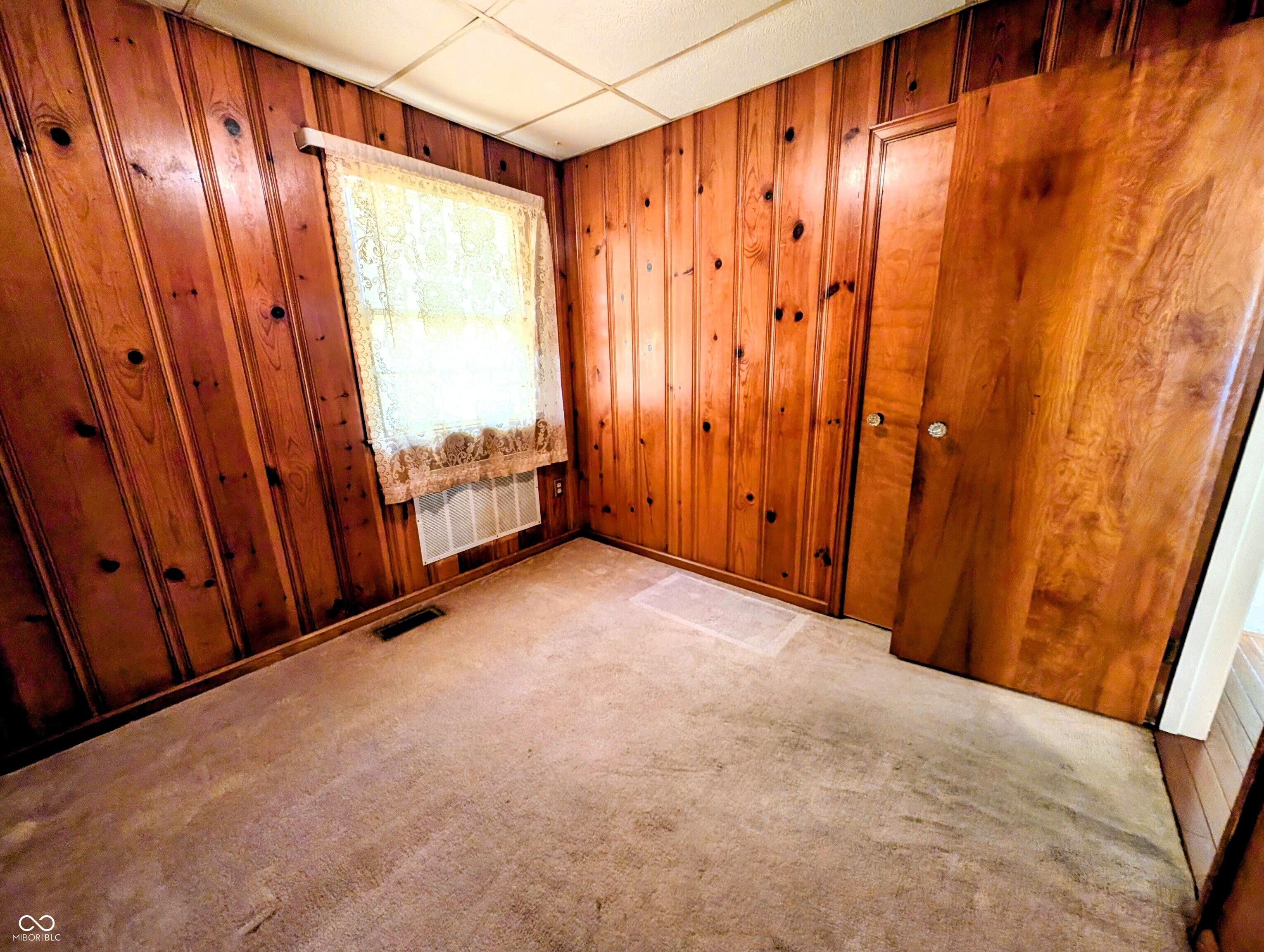 207 South Pleasant Street Edinburgh, IN 46124 - Photo 14 of 30