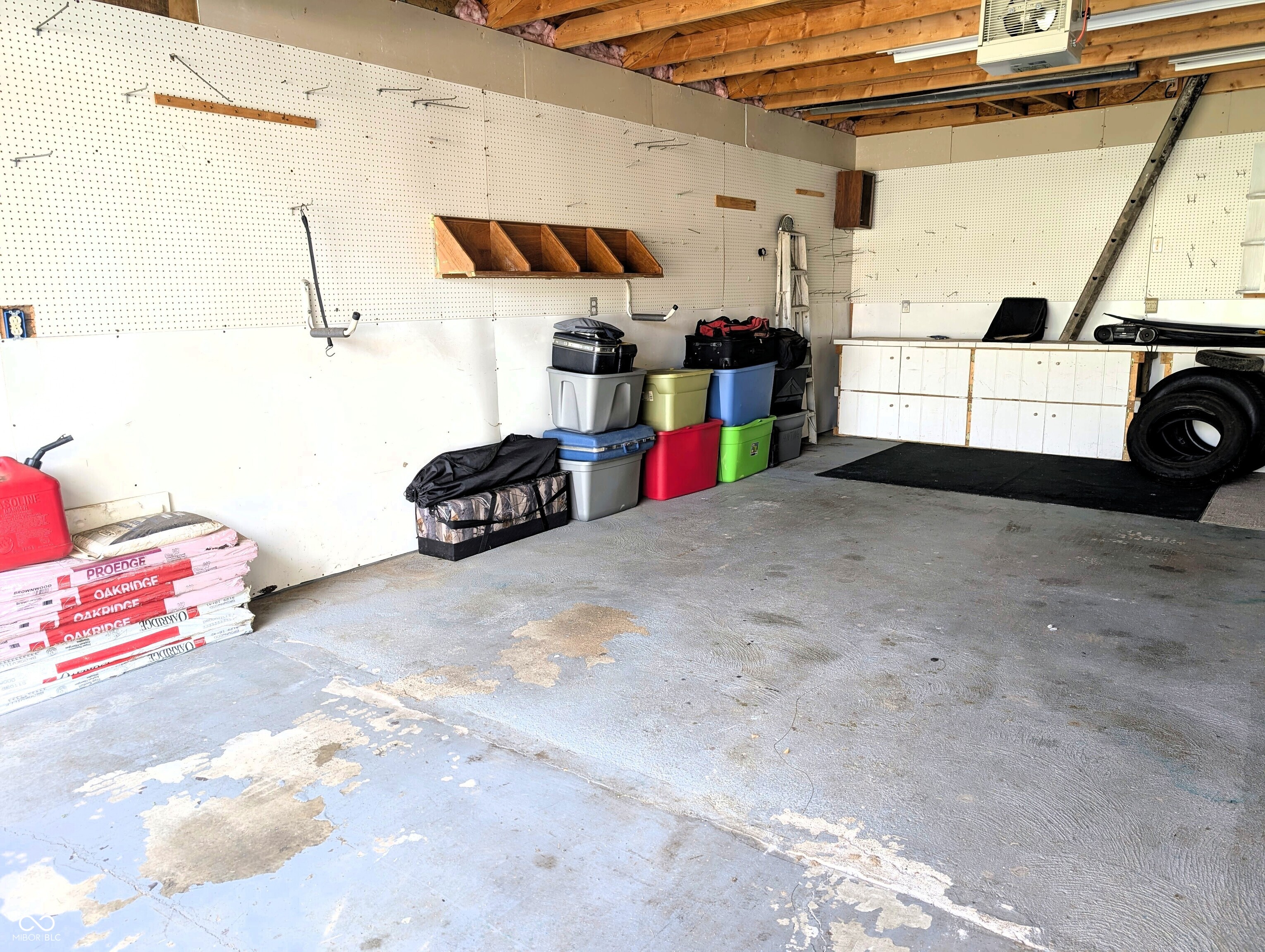 207 South Pleasant Street Edinburgh, IN 46124 - Photo 23 of 30